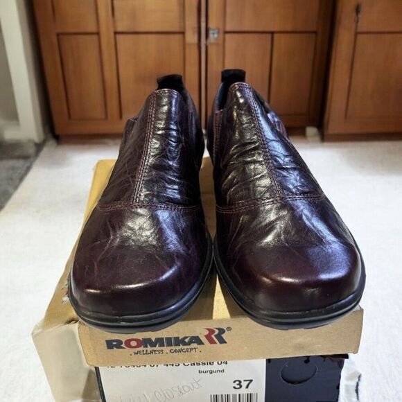 Romika Cassie Womens 37 (6.5) Slip On Loafers Brown Leather Round Toe Casual Com - Picture 1 of 5
